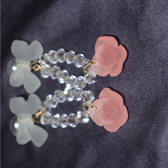 Rose Earrings - Picture 8 of 9